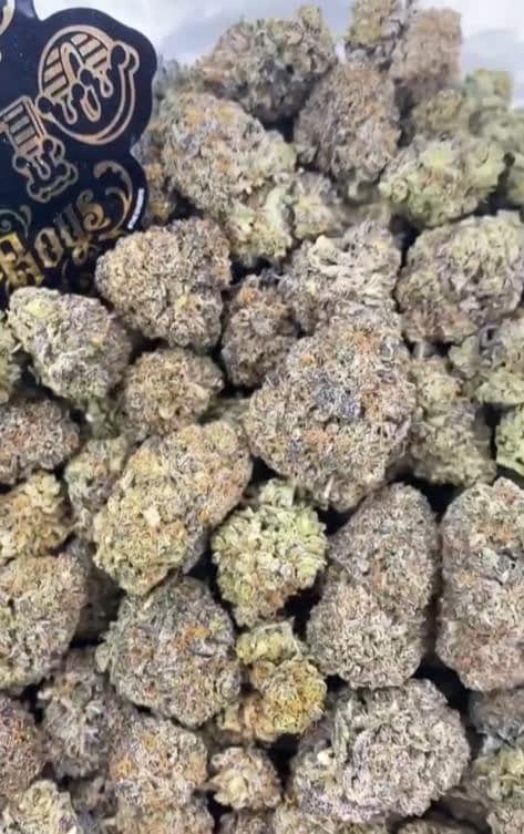 runtz buttonz strain